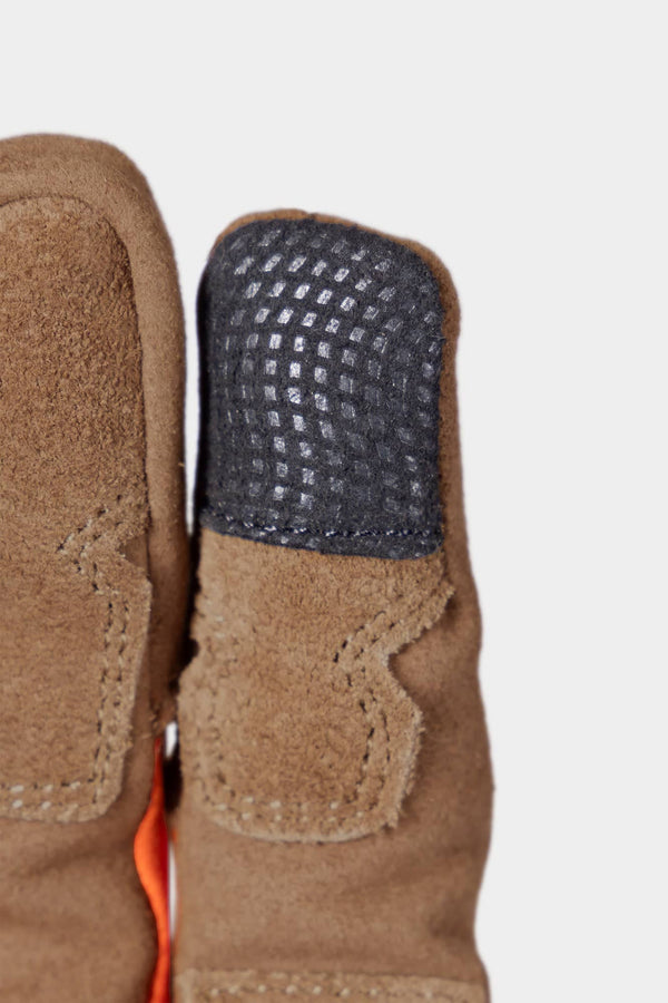 Detail view of the Multi-Purpose Work Gloves by Dovetail Workwear in Light Kodiak, showing the touchscreen-compatible index finger and thumb with leather reinforcement on the fingertips.
